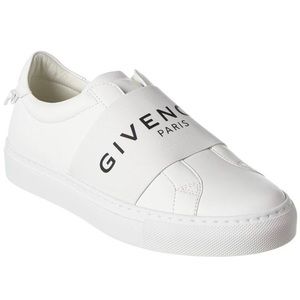 Givenchy urban street leather sneaker size 40 in good condition. Don’t have box